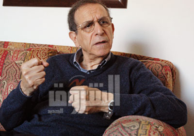 حسام عيسى خلا حواره مع الشروق <br/>تصوير فادى عزت