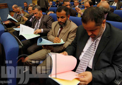 النواب خلال جلسة انتخاب الجمعية التأسيسية    تصوير: فادي عزت