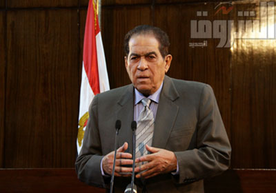 الدكتور كمال الجنزوري رئيس مجلس الوزراء