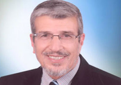 الدكتور محمد أحمد شريف رئيس جامعة المنيا