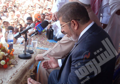 مرسي أثناء المؤتمر الصحفي، تصوير أحمد سباق