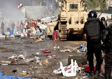قوات الأمن أثناء فض اعتصام رابعة العدوية - أرشيفية