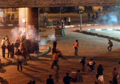 الأمن يفرق مسيرة - صورة أرشيفية