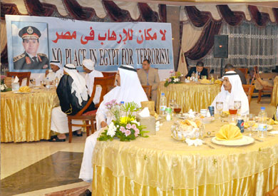 ممثلو القبائل العربية يفوضون الجيش بمواجهة الإرهاب