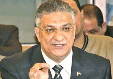 احمد زكى بدر