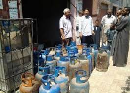 ضبط 35 إسطوانة غاز داخل مصنع طوب بالبحيرة