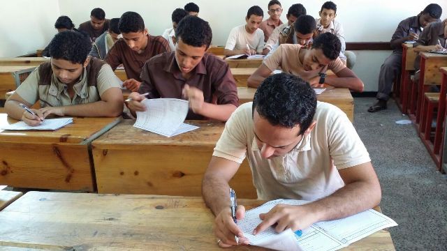 12 طالبًا يؤدون امتحان الثانوية العامة للمكفوفين بالقليوبية