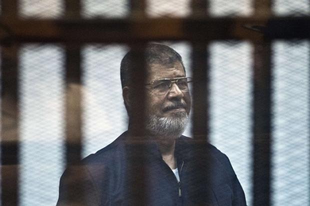 الجنايات تستعرض تقرير الحالة الطبية لـ«مرسي»