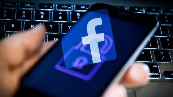 خلل فيسبوك أضر بحوالي 14 مليون ونشر مشاركتهم علنا دون رغبتهم