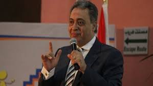 الدكتور أحمد عماد الدين، وزير الصحة