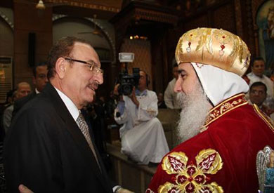 محافظ بنى سويف يشهد قداس عيد الميلاد المجيد