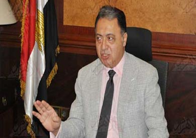 احمد عماد وزير الصحة