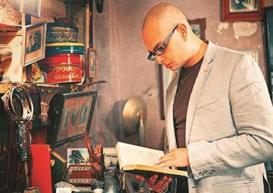 الروائى احمد مراد