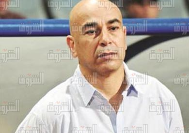 حسام حسن المدير الفنى لفريق المصرى البورسعيدى تصوير احمد رضا