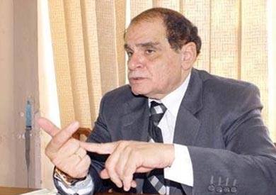 الدكتور صلاح الدين فوزي