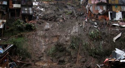 وفاة 7 فيتناميين جراء انهيارات أرضية في الصين