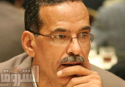 الدكتور عزارى علي عزارى