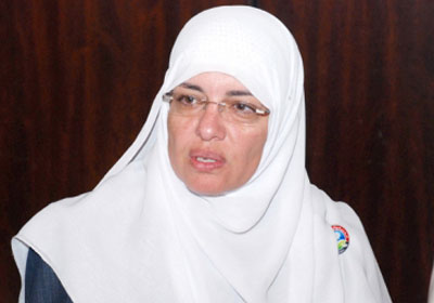 عزة الجرف،