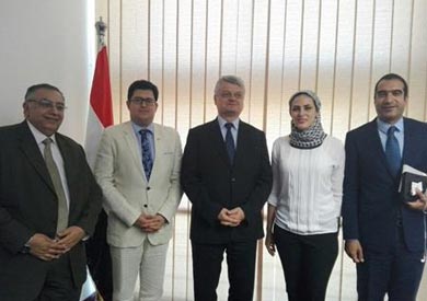 وفد غرفة التجارة البولندية يبحث فرص الاستثمار بمنطقة قناة السويس الاقتصادية