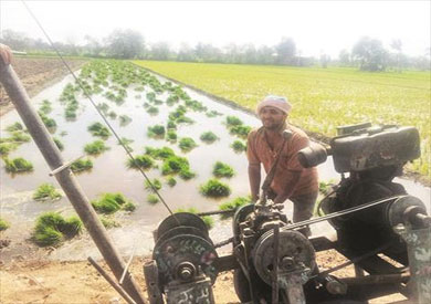 تباين في وصول كميات من المياه في القرى المختلفة