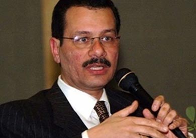 أحمد درويش رئيس الهيئة العامة للمنطقة الاقتصادية بقناة السويس