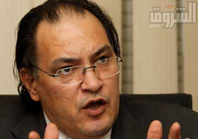 حافظ أبو سعدة  يشيد بقرار النائب العام بالطعن على حكم براءة مبارك