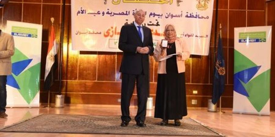مؤسسة العربى لتنمية المجتمع تشارك فى تكريم أمهات المحافظة