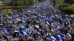آلاف المحتجين يطالبون بتنحى رئيس نيكارجوا