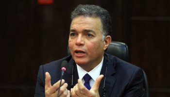وزير النقل الدكتور هشام عرفات