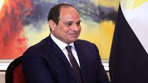 «السيسي» يستمع لشرح طلاب مبادرة تكنولوجيا المستقبل حول مشروعاتهم