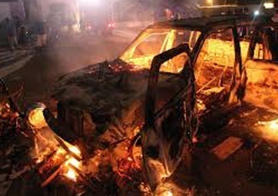 عثرت الأجهزة الأمنية بمدينة إجدابيا الليبية على سيارة محترقة داخلها 4 جثث متفحمة - أرشيفية