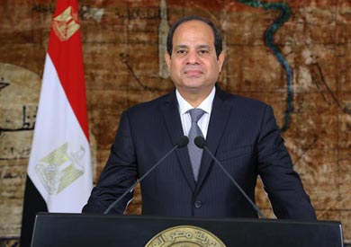 «السيسي» يهنئ المصريين بعيد الأضحى: نستلهم من هذه الأيام المباركة معاني التضحية والوفاء والرحمة