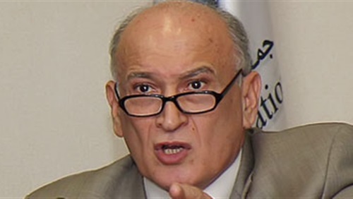 الدكتور حسين منصور، رئيس الهيئة القومية لسلامة الغذاء