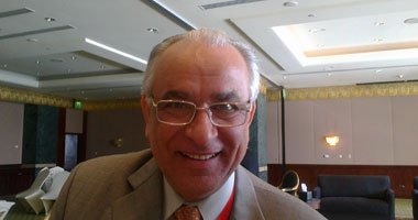 د. يحيى الشاذلي أستاذ الكبد والجهاز الهضمي بجامعة عين شمس ونائب رئيس لجنة مكافحة الفيروسات