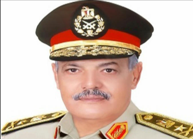 الفريق عبدالمنعم التراس قائد قوات الدفاع الجوى