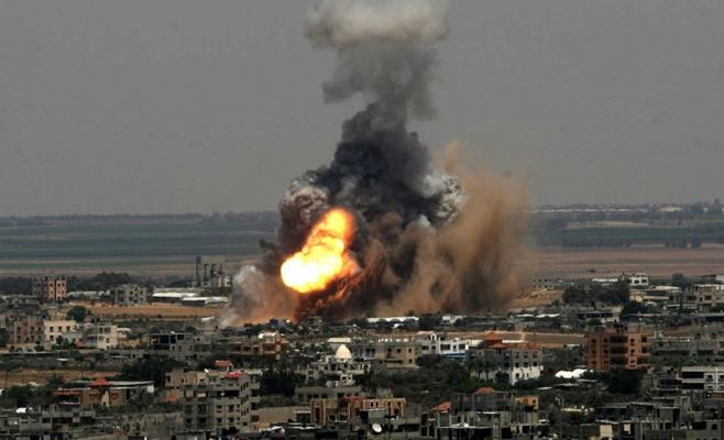جيش الاحتلال: غارة جوية على «غزة» بعد إطلاق صاروخ من القطاع