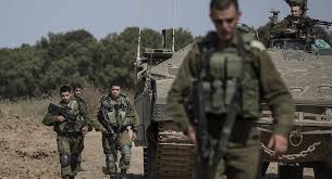 الجيش الإسرائيلي يرد على إطلاق 25 قذيفة من غزة على إسرائيل