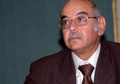 الصحفى جلال عارف