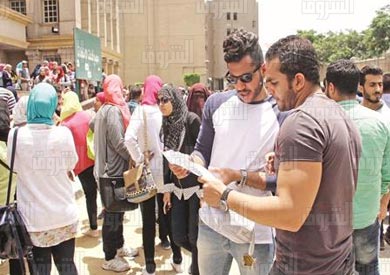 امتحانات جامعة القاهرة 2016 تصوير احمد عبد الفتاح