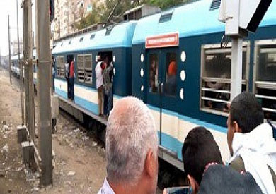 هبوط أرضي بمترو «ثكنات المعادي» يشل حركة الخط الأول