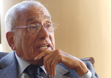 الكاتب الصحفي الكبير محمد حسنين هيكل