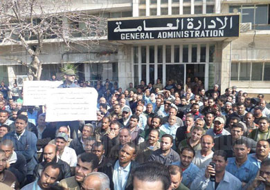 العمال بشركة النحاس يعلنون إضرابهم تضامنا مع عمال غزل المحلة