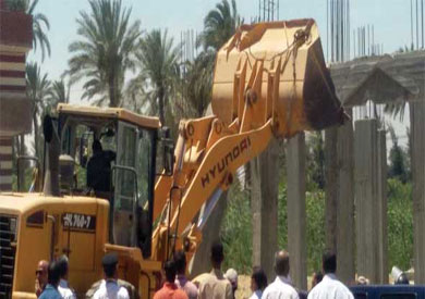 محافظة مطروح تنفذ حملة إزالة للاعتداءات على أراضي الدولة