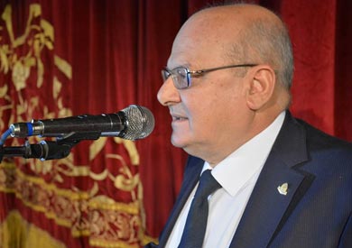 الدكتور خالد عبد الباري رئيس جامعة الزقازيق