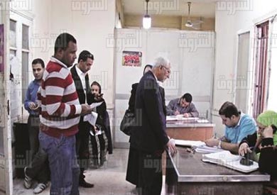 شهر عقارى تقديم اوراق توكيلات -تصوير جيهان نصر