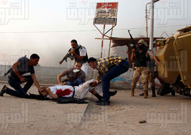 مقتل اللواء نبيل فراج في أحداث اقتحام كرداسة - تصوير: أحمد عبد الفتاح