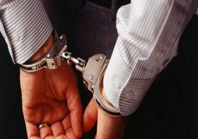 القبض على مهندس المشروعات بحي المنتزه