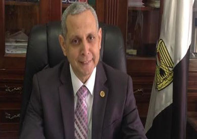 رئيس مصلحة الجمارك مجدي عبد العزيز