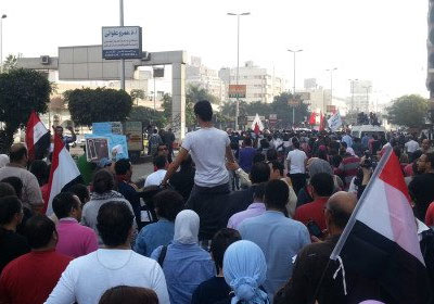 آلاف المتظاهرين في مسيرة من المطرية إلى الاتحادية