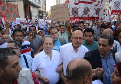 انضمام عدد من الرموز السياسية و الحزبية الى مسيرة مصطفى محمود - تصوير كريم احمد